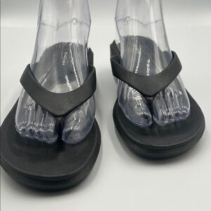 Okabashi size m/l Black Women's Flip Flops